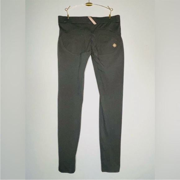 Freddy USA WR.UP Mid Waisted Pants - Dark Grey - Small / 4 US -Perfect condition - Picture 5 of 11